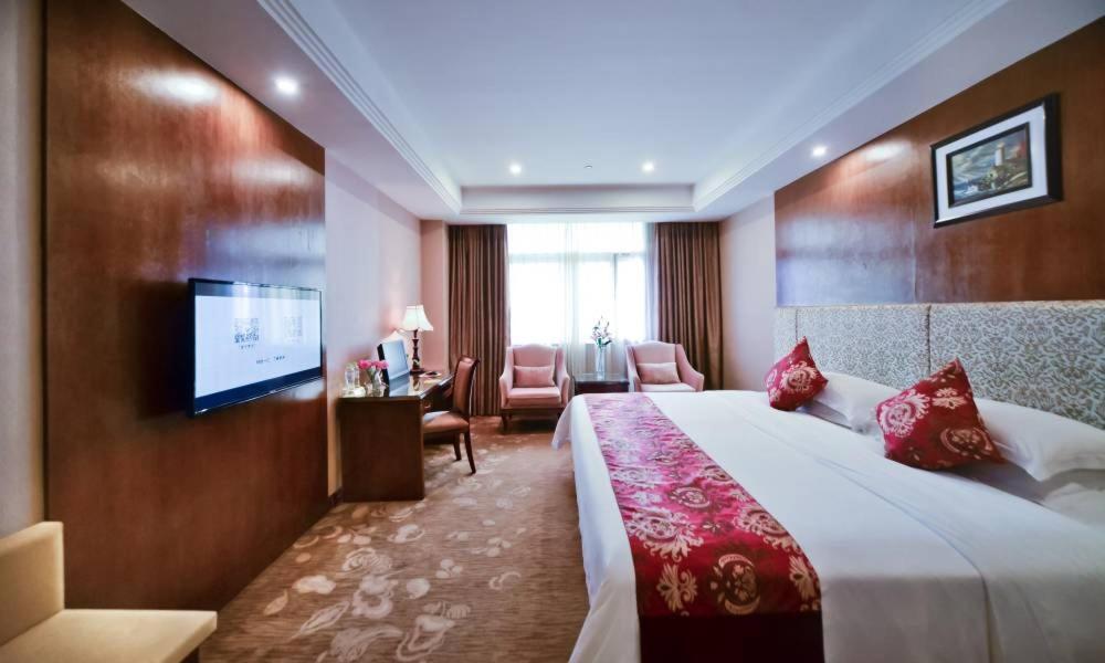Vienna Hotel Nanning Jiangnan Wanda エクステリア 写真